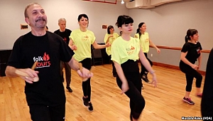 New York'ta Türk Halk Dansı Dersi