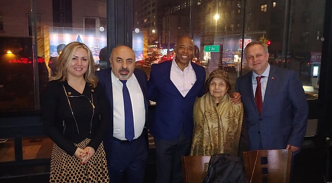 Brooklyn Belediye Başkanı Adams Türklerle Buluştu