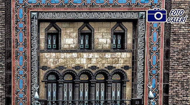 Chicago'nun Tarihi Binasında La ilahe illallah Lafzı