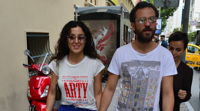 Erkan Kolçak Cansu Tosun Tatilde