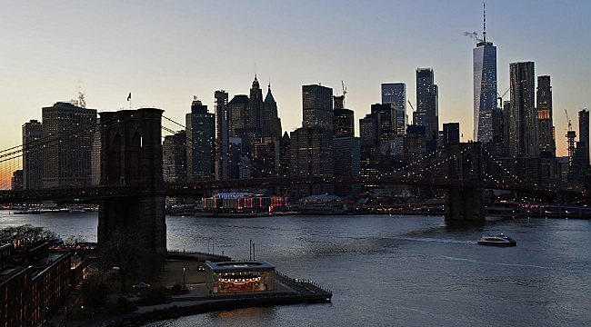 New York'tan Sıcaklığa Acil Durum