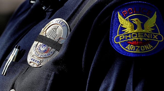 Phoenix Belediye Başkanı Polis adına özür diledi