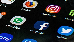 WhatsApp ve Instagram'ın İsmi Değişiyor
