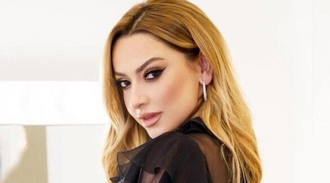 Makyajsız ve bikinili Hadise