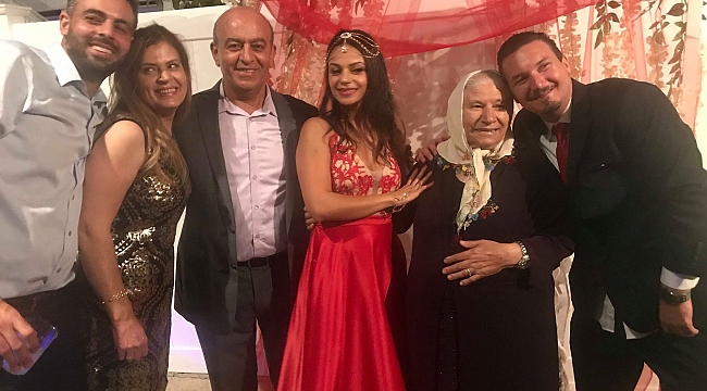 New York'ta Mavruk Ailesinin Mutlu Günü