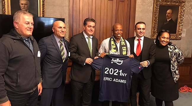 Eric Adams'den Fenerbahçe USA'ya Destek