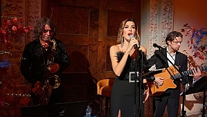 Esra Zeynep Yücel'den New York'ta Ezgiler
