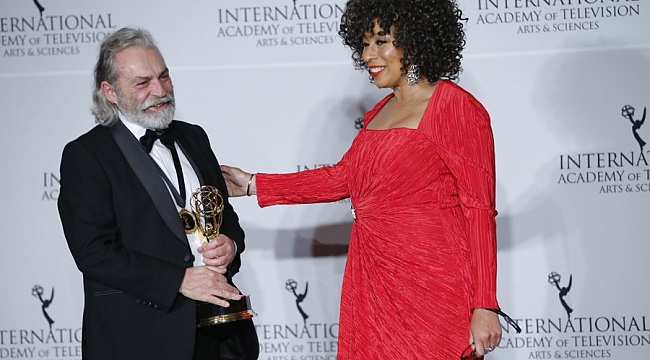 Haluk Bilginer'e Emmy Ödülü