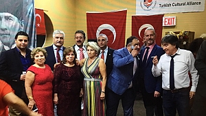 New York'ta Atatürkçüler Cumhuriyeti Kutladı