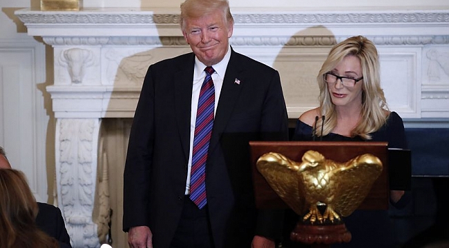 Trump Kendine Din Danışmanı Atadı