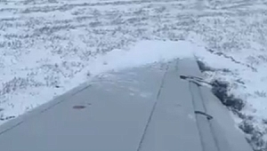 Uçak, O'Hare Havalimanında Pistten Çıktı