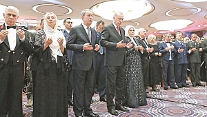 Ünluler Cumhuriyet Resepsiyonunu Anlattı