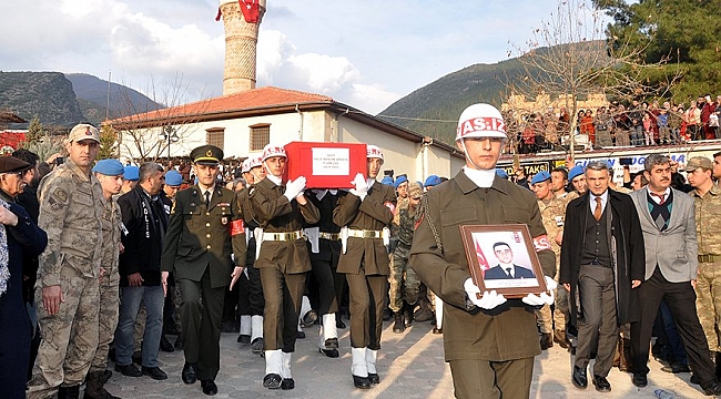 Şehitler Son Yolculuğuna Uğurlanıyor