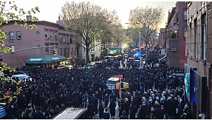 New York da mesafesiz cenaze töreni