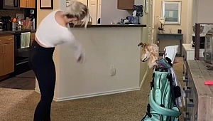 Paige Spiranac'ın Evde Kal Videosu Yürekleri Hoplattı
