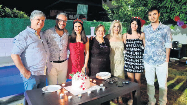 Sırada düğün var