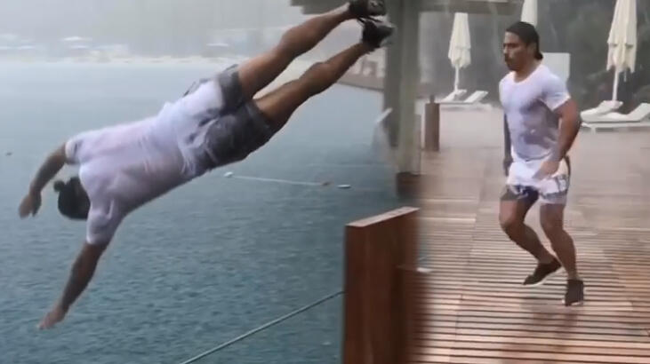Nusret Gökçe yağmurda denize atladı