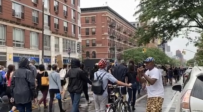 Harlem’de Protestolar Hız Kesmedi