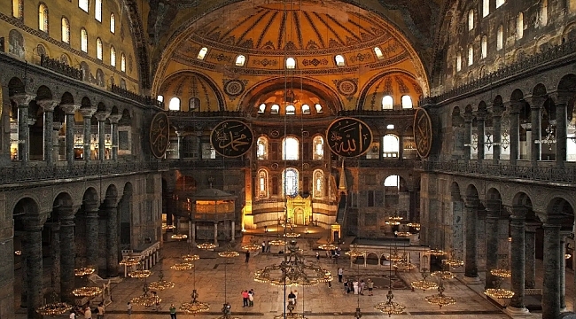 Ayasofya’nın İşletmecisinin Durumu Ne Olacak?