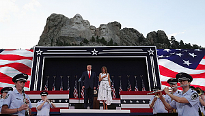 Trump Rushmore Dağı'n da