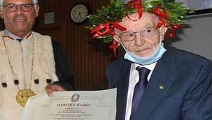 96 Yaşında Üniversite'den Mezun Oldu...