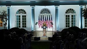 Melani Trump'a Tepki; Neden Gül Bahçesinde?
