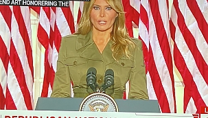 Melania Trump Gönülleri Çaldı