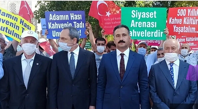 Türkiye de Kahvehaneciler Eylem Yaptı