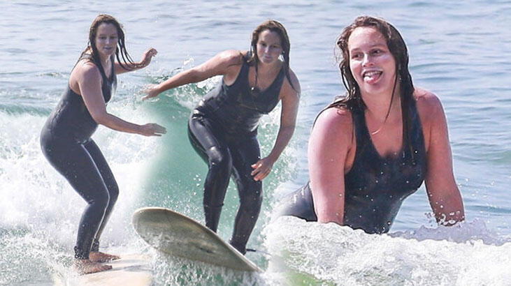 Leighton Meester sörf yaparken görüntülendi