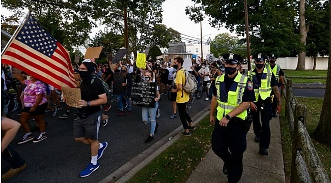 Kenosha Kentinde 252 Gösterici Tutuklandı