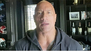 Ünlü Aktör Dwayne Johnson Korona'ya Yakalandı