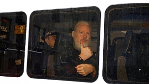 Wikileaks'in Kurucusu Julian Assange'a Af Teklifi