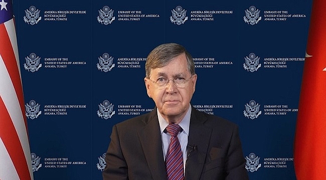 Amerikan Demokrasisi Üzerine…