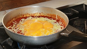 En Güzel Menemen Nasıl Yapılır?