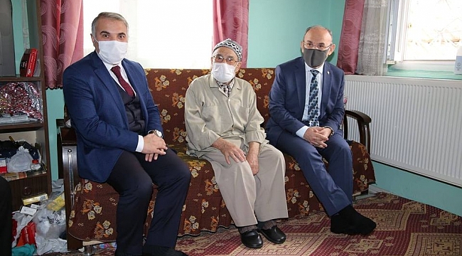 Vali Karadeniz, Kula İlçesini Ziyaret Etti