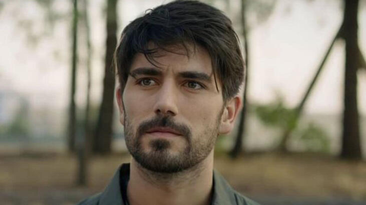 Hercai'de flaş ayrılık! Sosyal medyadan duyurdu