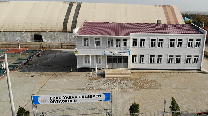 Necat Gülseven'in eşi Ebru Yaşar adına yaptırdığı