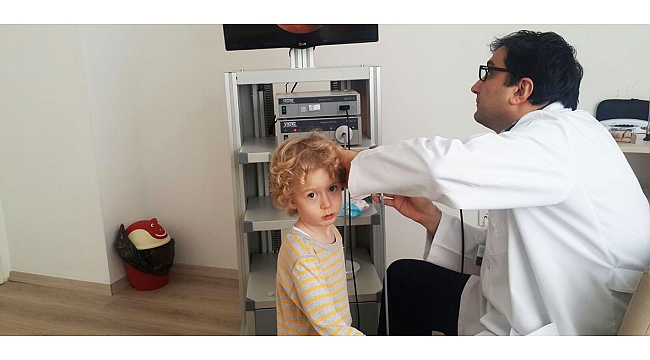 Doç. Dr. M. Fatih Evcimik İşitme Cihazı mı yoksa Biyonik kulak mı?