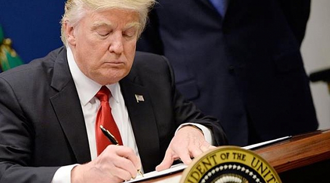 Trump İmzalamayacağım Demişti Ama...