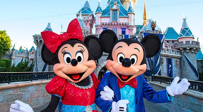 ABD'de Disneyland, Covid-19 Aşı Merkezi Oluyor