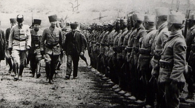 ABD'li Askerlerden Atatürk'e Övgü