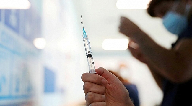 ABD'li Doktor Aşının İlk Dozundan Sonra Öldü