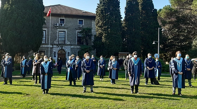 Boğaziçi Üniversitesi Akademisyenleri, Yeni Rektöre Sırtlarını Döndü
