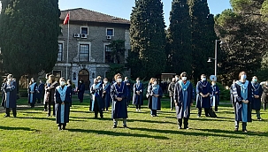 Boğaziçi Üniversitesi Akademisyenleri, Yeni Rektöre Sırtlarını Döndü