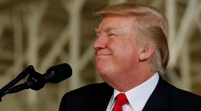 Donald Trump, Giderayak Boş Durmadı