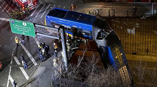 New York'ta Otobüs Kazası!