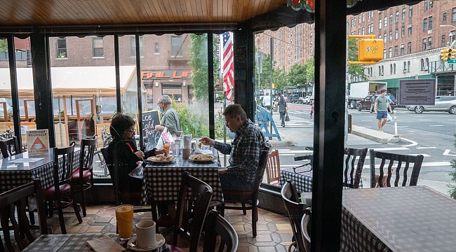 New York'ta Restorantlar 14 Şubatta Açılıyor