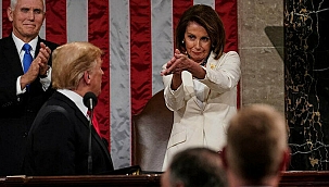 Pelosi: Trump Çok Tehlikeli Biri
