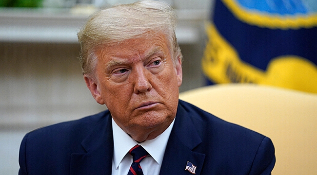 Trump, 'Eski Başkanın Ofisi'ni Kurdu