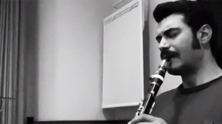 Murat Ünalmış, Aysel Gürel'i şarkılarıyla andı